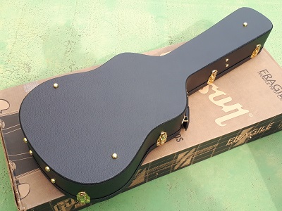 Gibson J-45 ハードケース